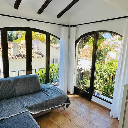 Vivienda En Chalet *